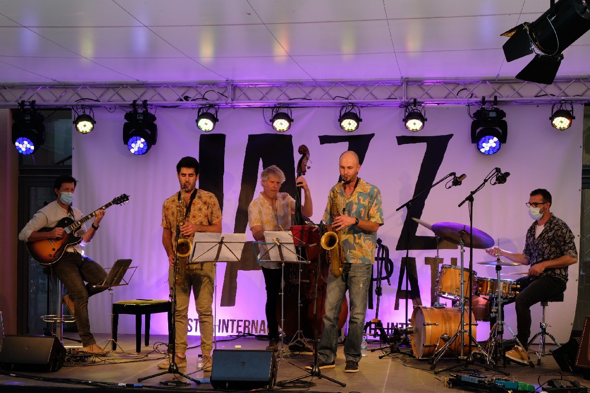 6Efb65B96D3C41F31Faf122067Ae6F3Djazzalpati28Maig2021Auidquintet1