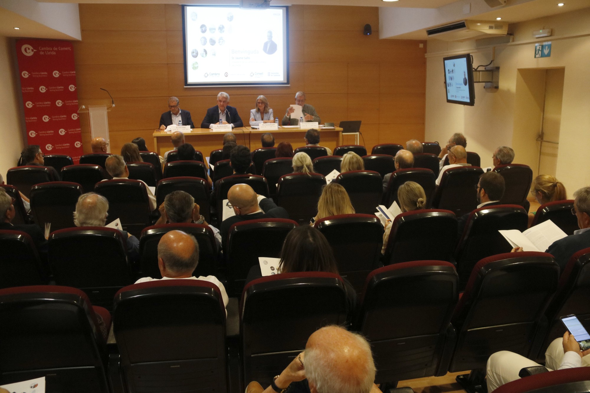 Públic durant la presentació de la Memòria Econòmica de Lleida 2025 a la Cambra de Comerç de Lleida