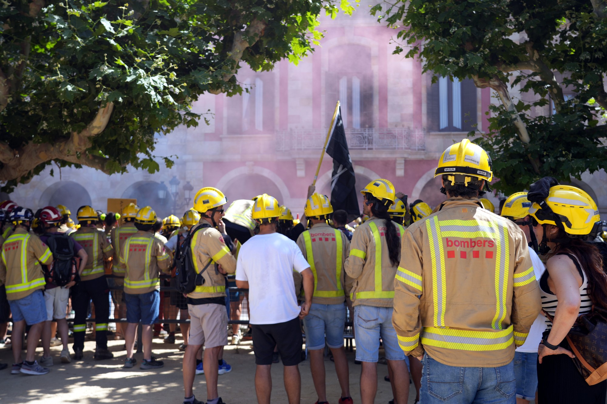protesta bombers al Parlament - arxiu