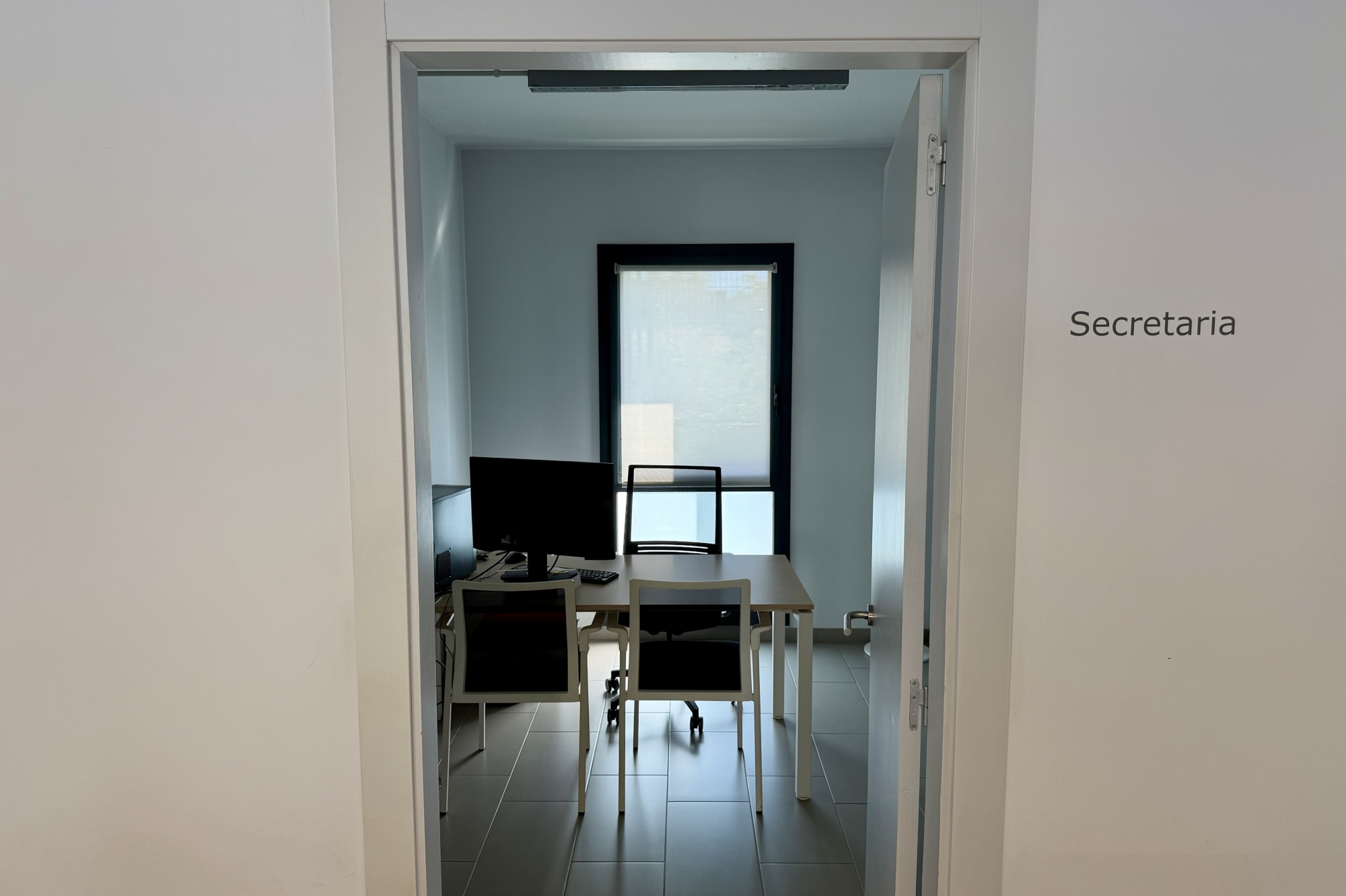 despatx d'un secretari buit -ACN