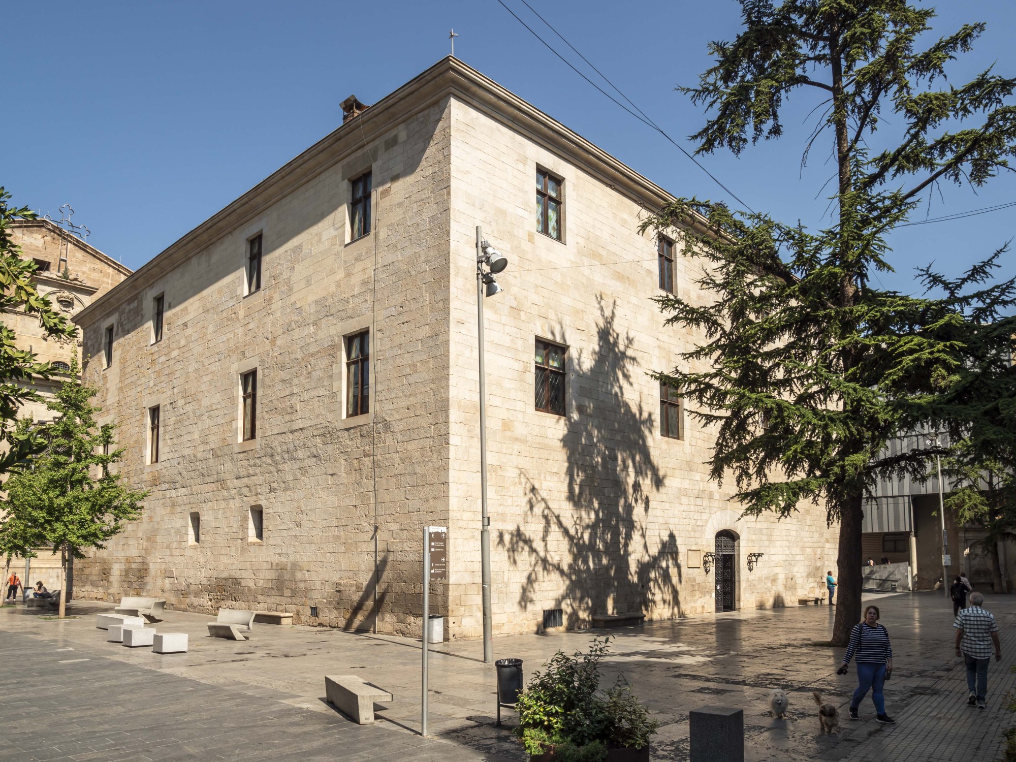 Edifici d l'IEI