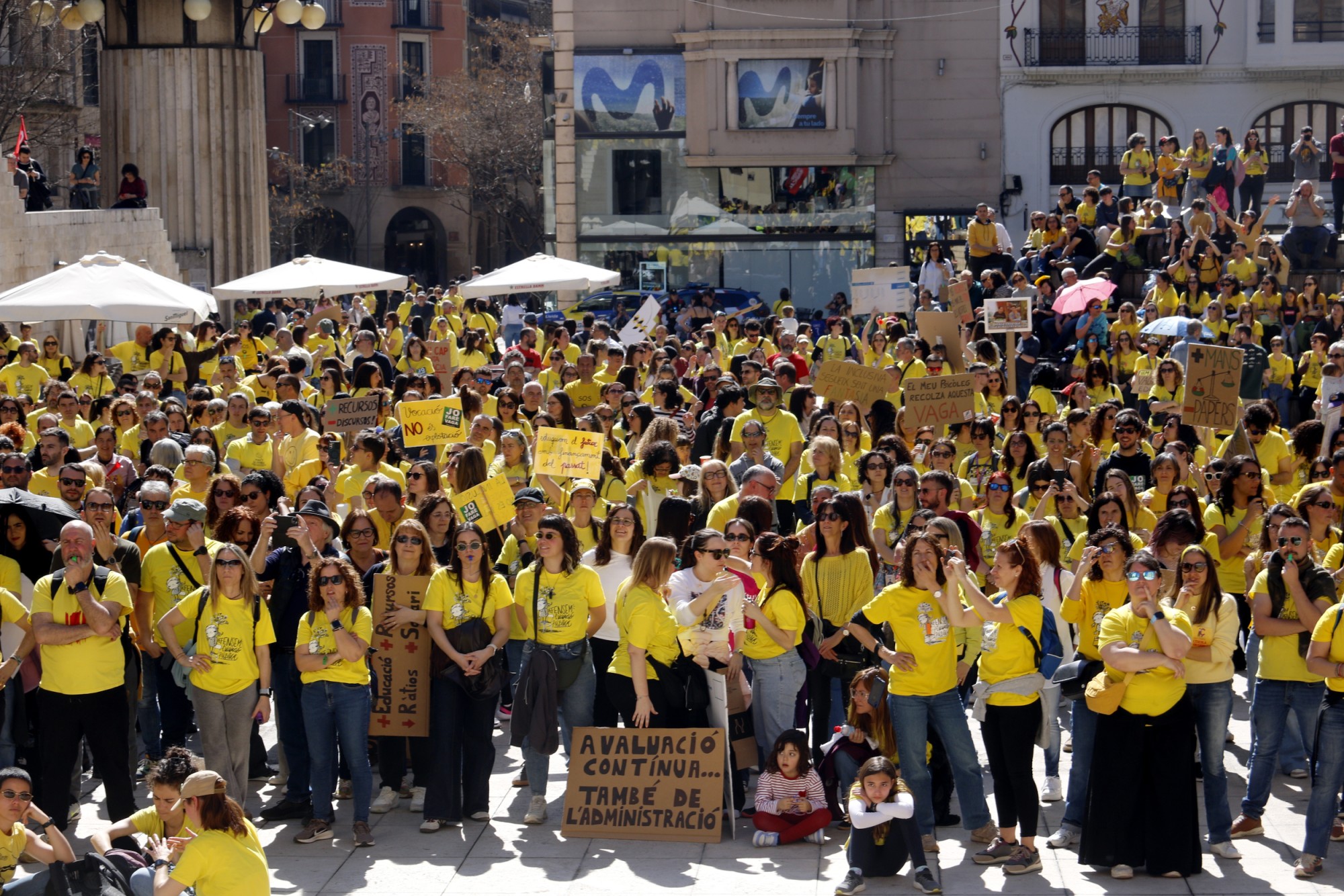 Protetsa de mestres a Lleida - Arxiu